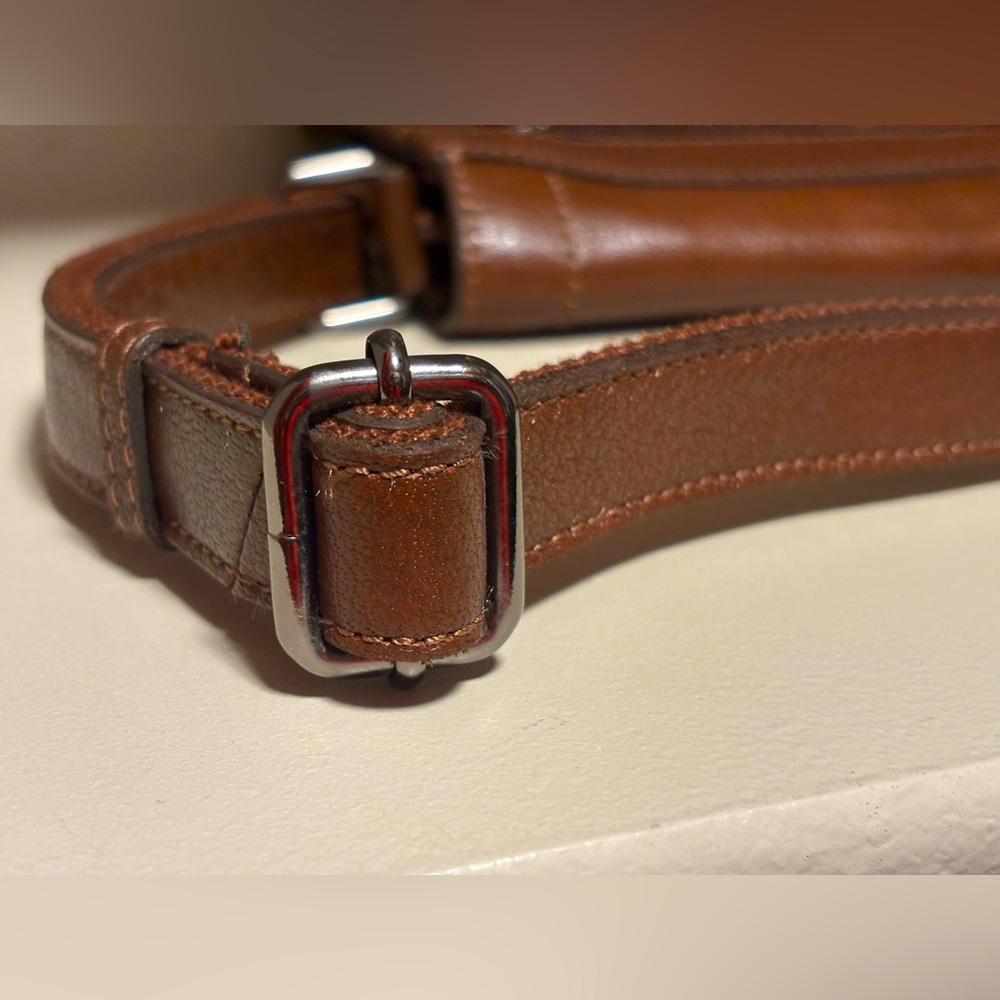 GENICCI Brown Leather Flap Over Crossbody Bag Pre-Owned - Picture 7 of 7